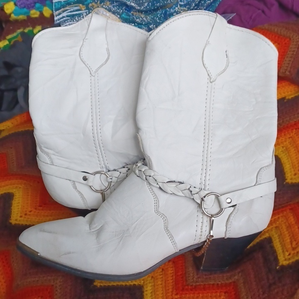 Vtg Frye Leather Boots Women's Sz 9 Braided Harness Block 2" Heel Pointed White